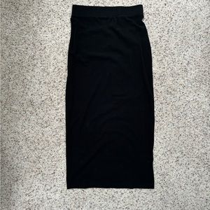 Long stretch knit skirt